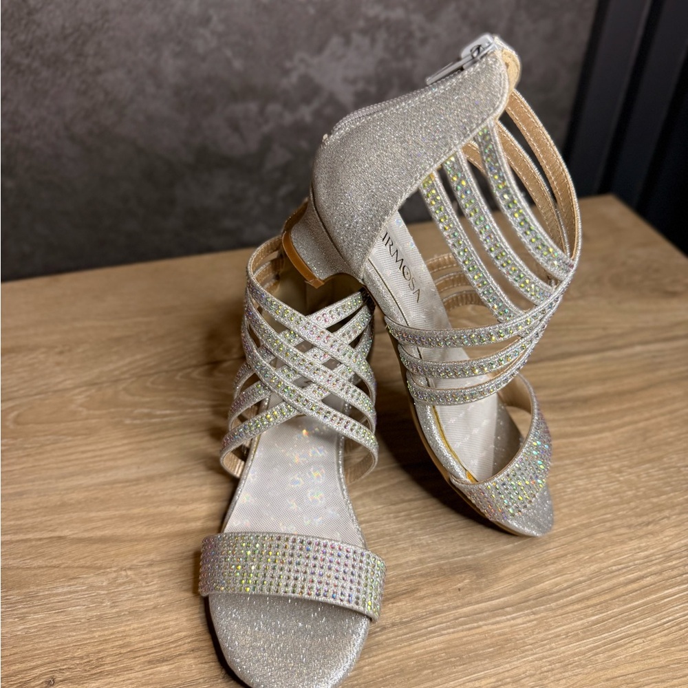 Elegant Silver Strappy Sandals